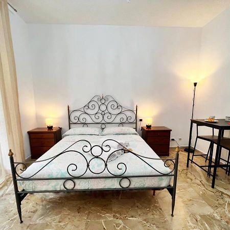 Casa Radiosa Varese Rooms Bagian luar foto